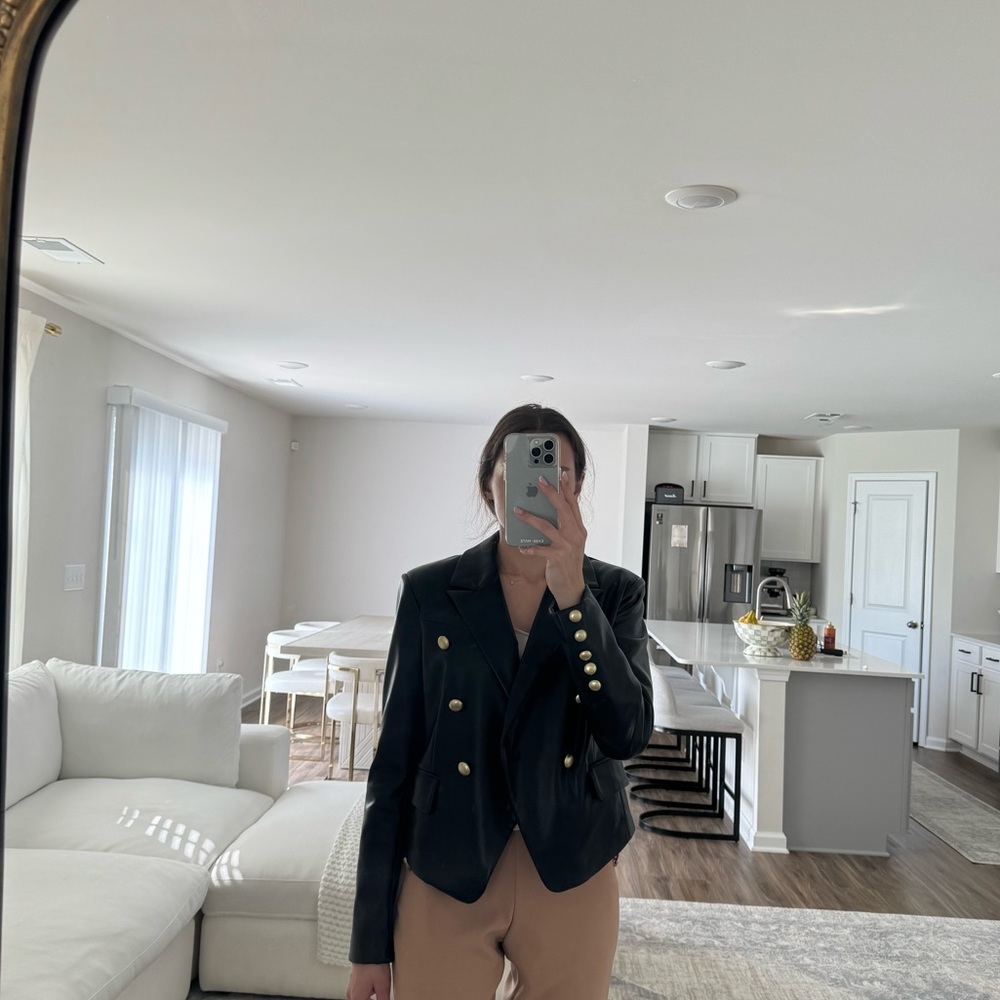 Cropped Leather Blazer